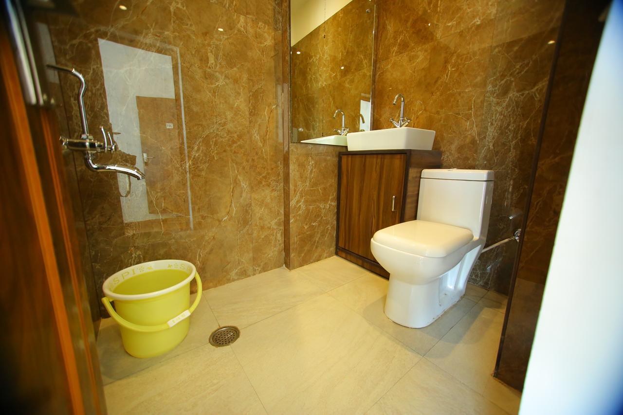 Osakataj Hotel อัครา ภายนอก รูปภาพ
