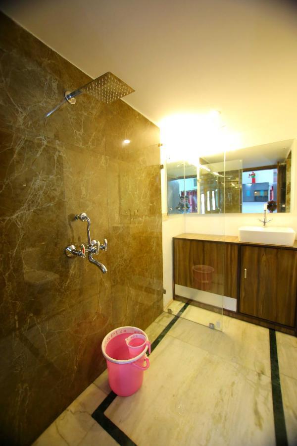 Osakataj Hotel อัครา ภายนอก รูปภาพ